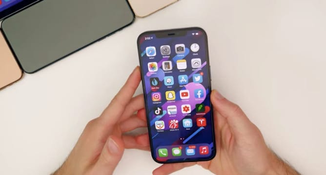 Nem bírta tovább elviselni az iPhone hibáját egy volt Apple-dolgozó, ezért Samsungra váltott