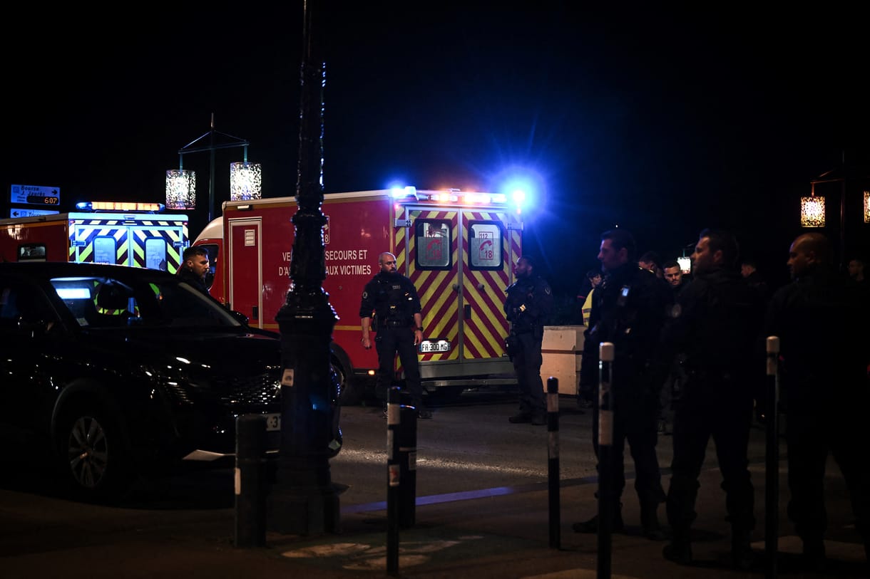 Késes támadó ölt meg egy embert Bordeaux-ban