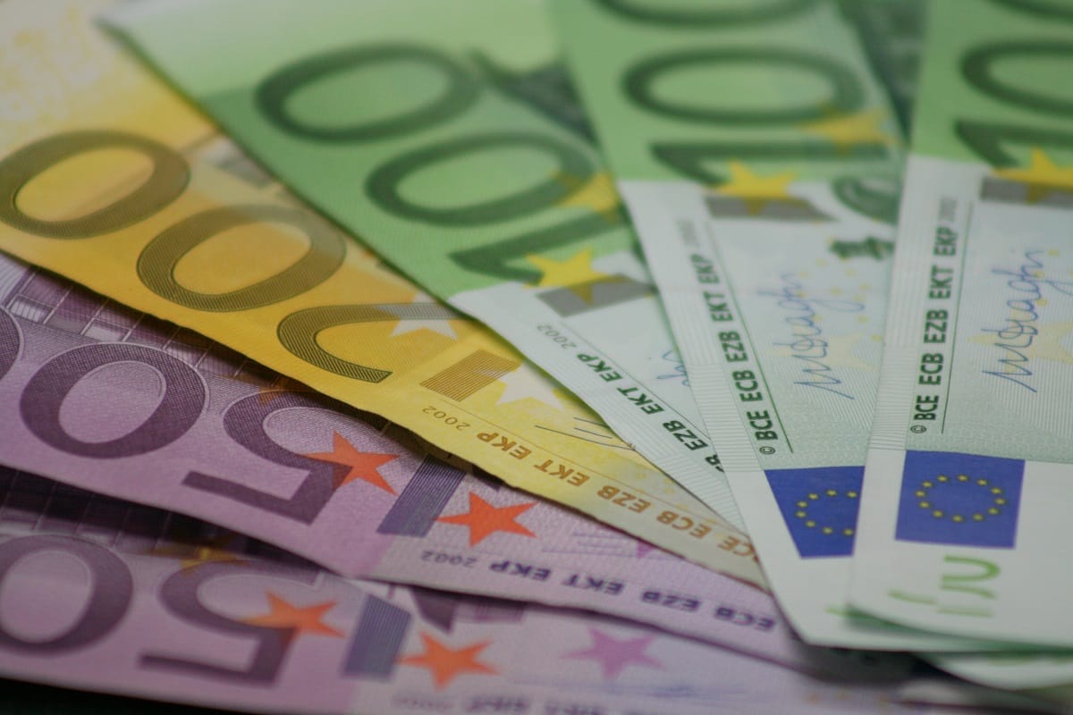 Mi lesz a forinttal? Lesz még 400 alatt az euró?