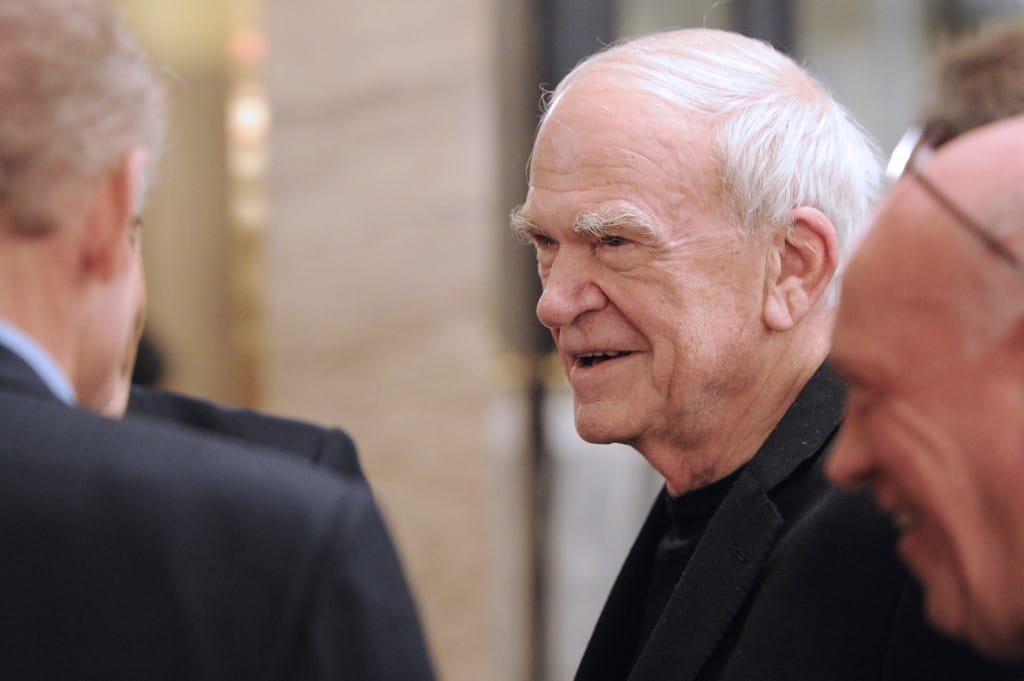 20 éven át volt titokban az Európa Könyvkiadó pincéjében Kundera betiltott Tréfája