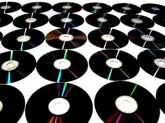 Nol.hu: iratismertetés helyett DVD