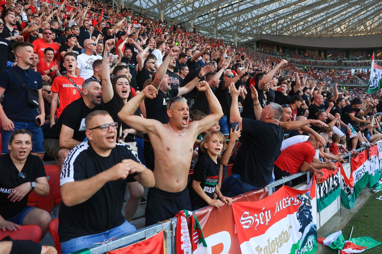 Vehetek még jegyet? Miért érdemes vonatozni? Mit vihetek be a stadionba? – szurkolói kisokos a foci-Eb elé