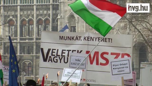 Így lett MSZP-s kampánybuli az éhségmenet - videó