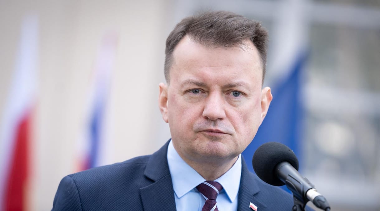 A lengyel védelmi miniszter sem jön a budapesti V4 miniszteri találkozóra?