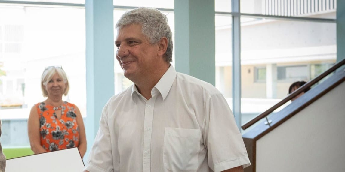 Pintér Sándor kitüntette a Donáth Anna abortálásáról fantáziáló publicistát