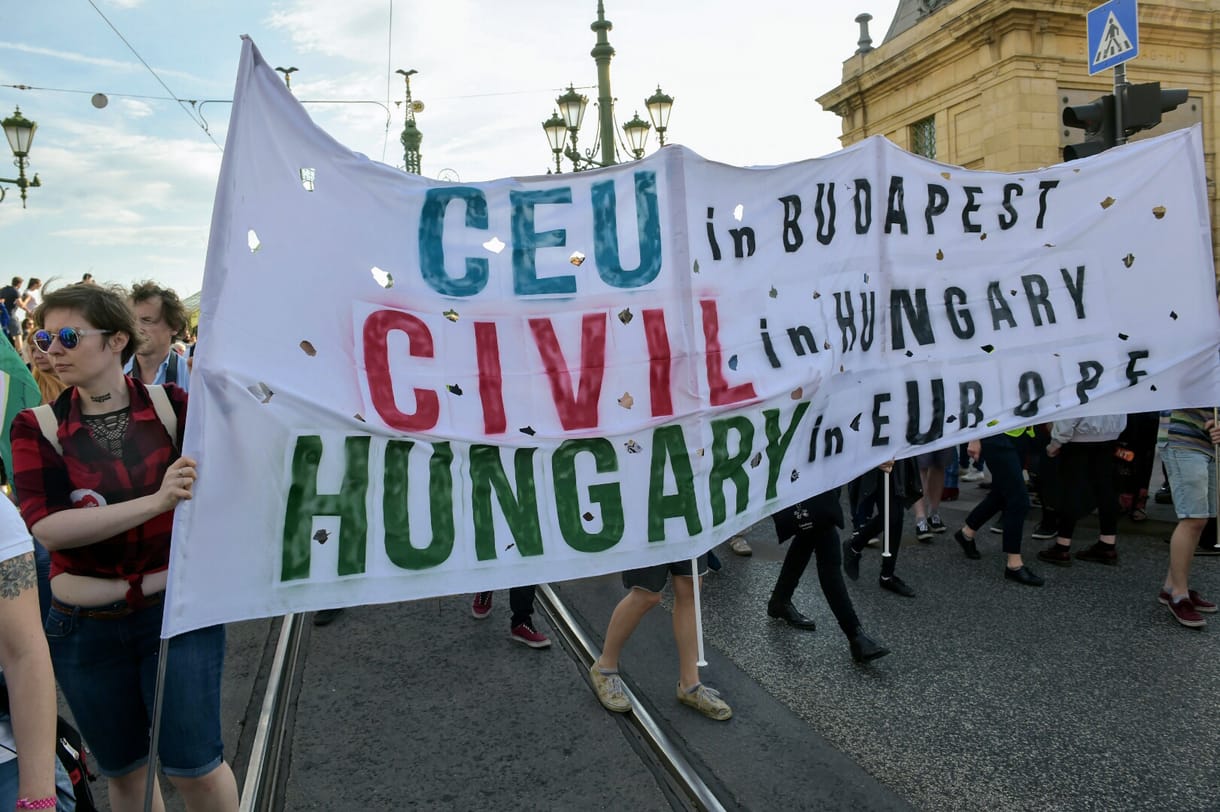 Kiszivárgott: EU-eljárás jöhet a héten a civiltörvény miatt is