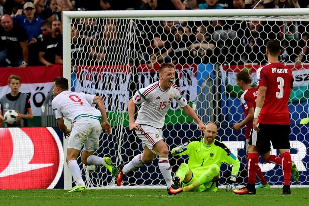 Balizs Benedek: Amikor tízmillió magyar bepiszkálta, pöckölte, tuszkolta – a 2016-os Ausztria–Magyarország meccs