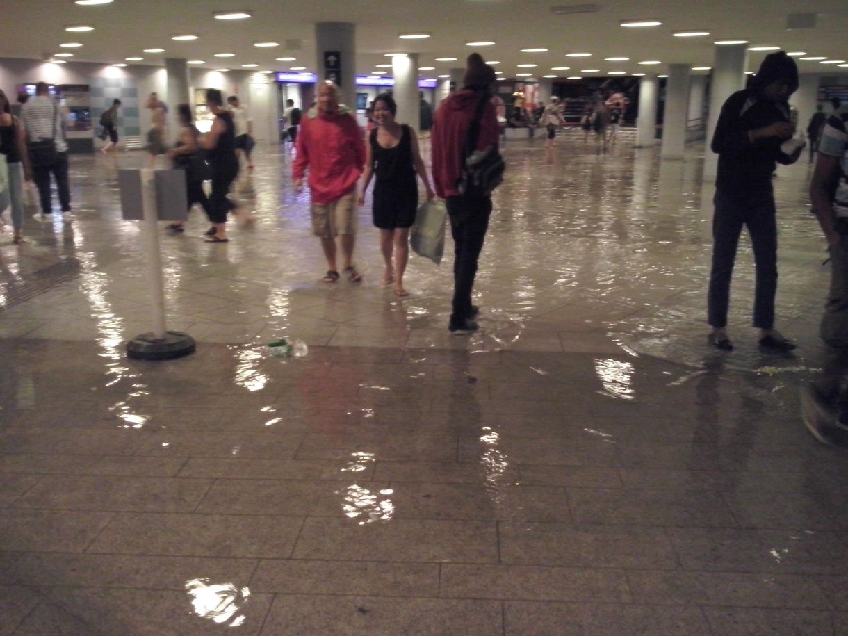 Fotók: apokaliptikus állapotok a Keleti pályaudvaron