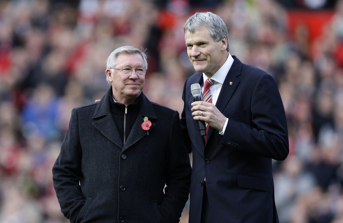 Szobrot és egy egész lelátót kapott Ferguson