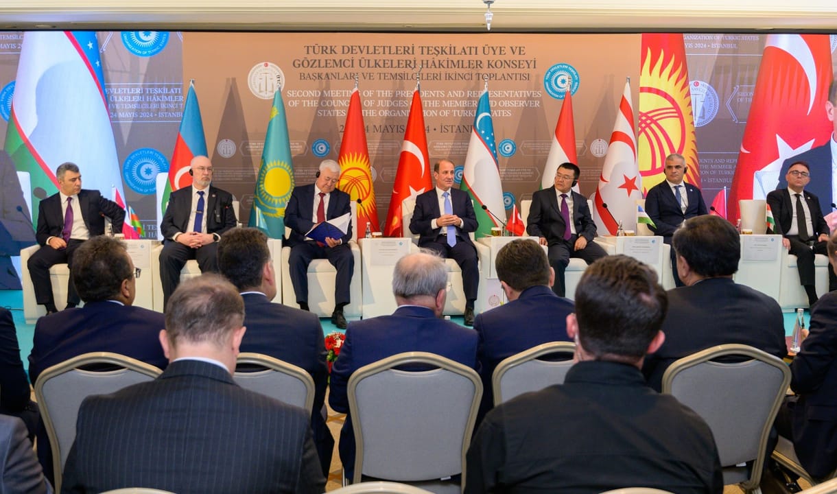 Hiába figyelmeztette a magyar külügy, az OBT-elnök találkozója Erdogannal és a türk bírósági vezetőkkel feszültséghez vezetett