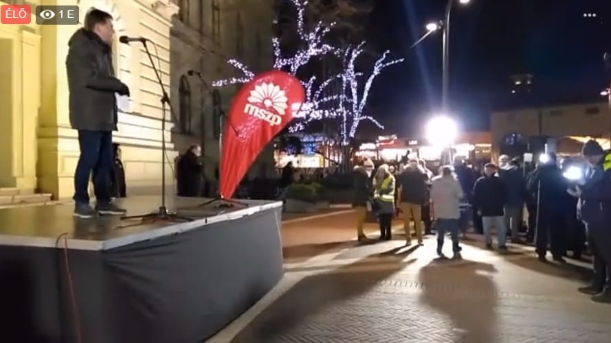 Szegeden is tüntetnek a túlóratörvény ellen