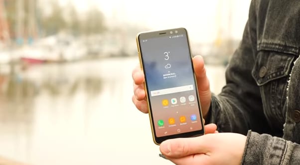 A Samsung megcsinálta az eddigi legjobb középkategóriás telefonját