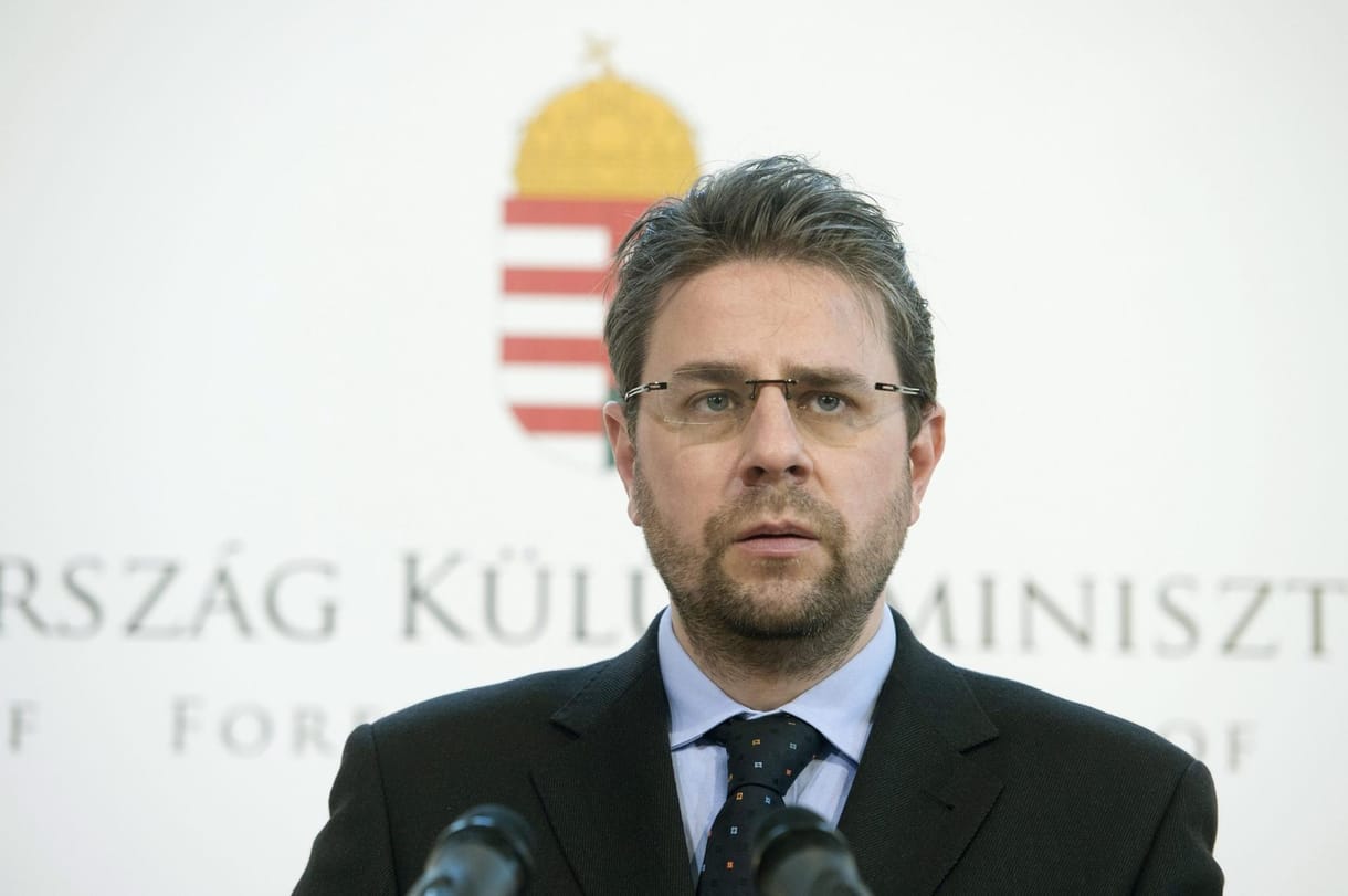 Szexuális zaklatás, gyermekpornográfia, költségvetési csalás – egymást érték a politikusok bűnügyi botrányai