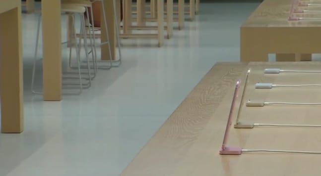 Másodszor raboltak ki egy Apple-üzletet, 7 milliós a kár