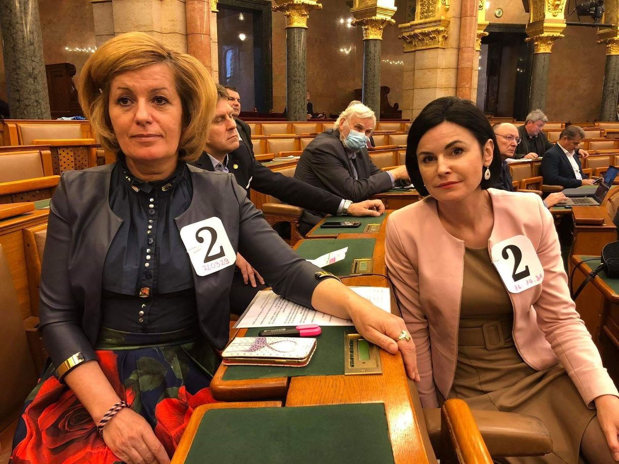 Kocsis Máté lealázta a Kövér László miatt tiltakozó Kunhalmi Ágnest