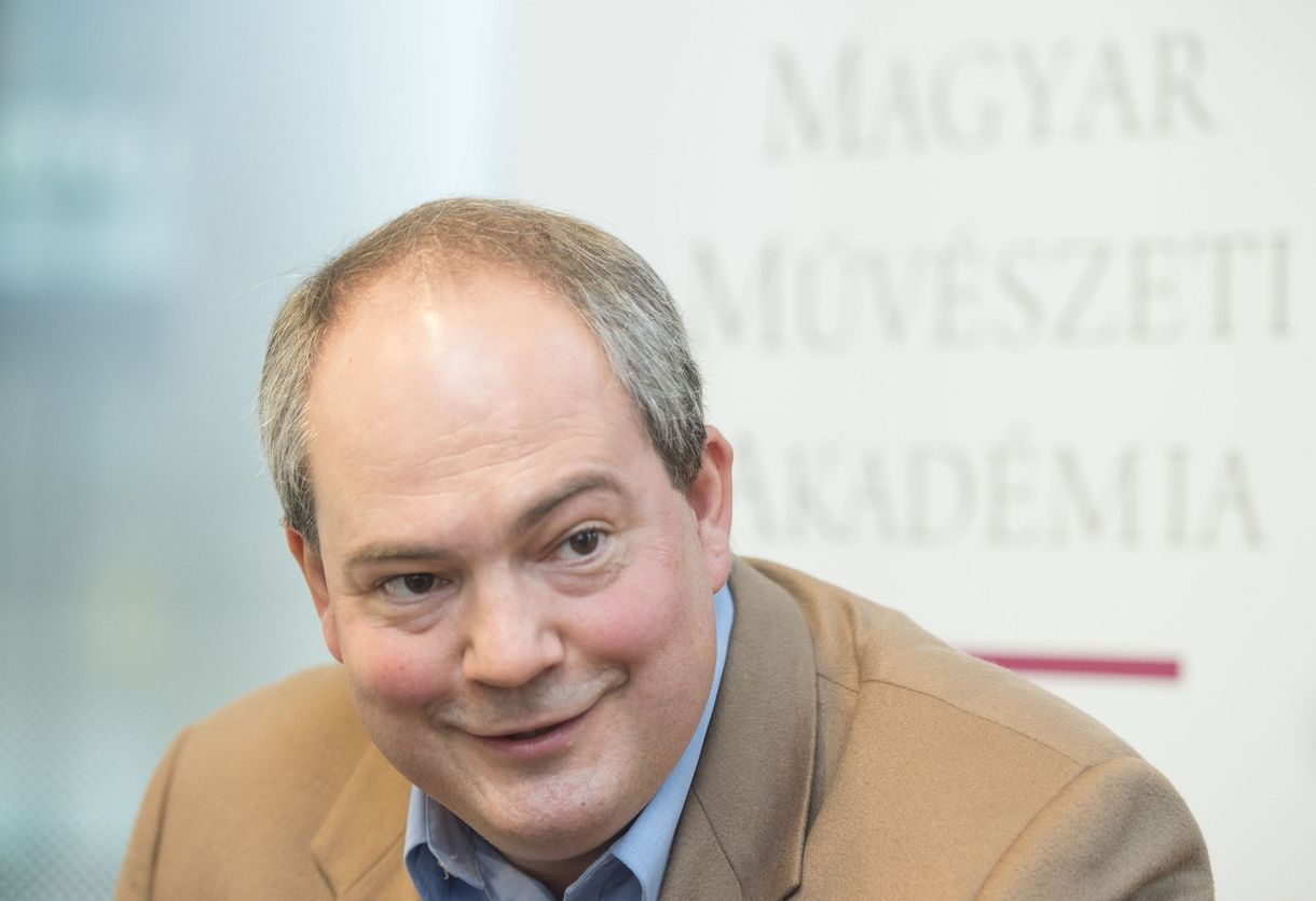 Az MMA elnök zenekara sem maradt ki a nagy karácsonyi kulturális pénzkiosztásból