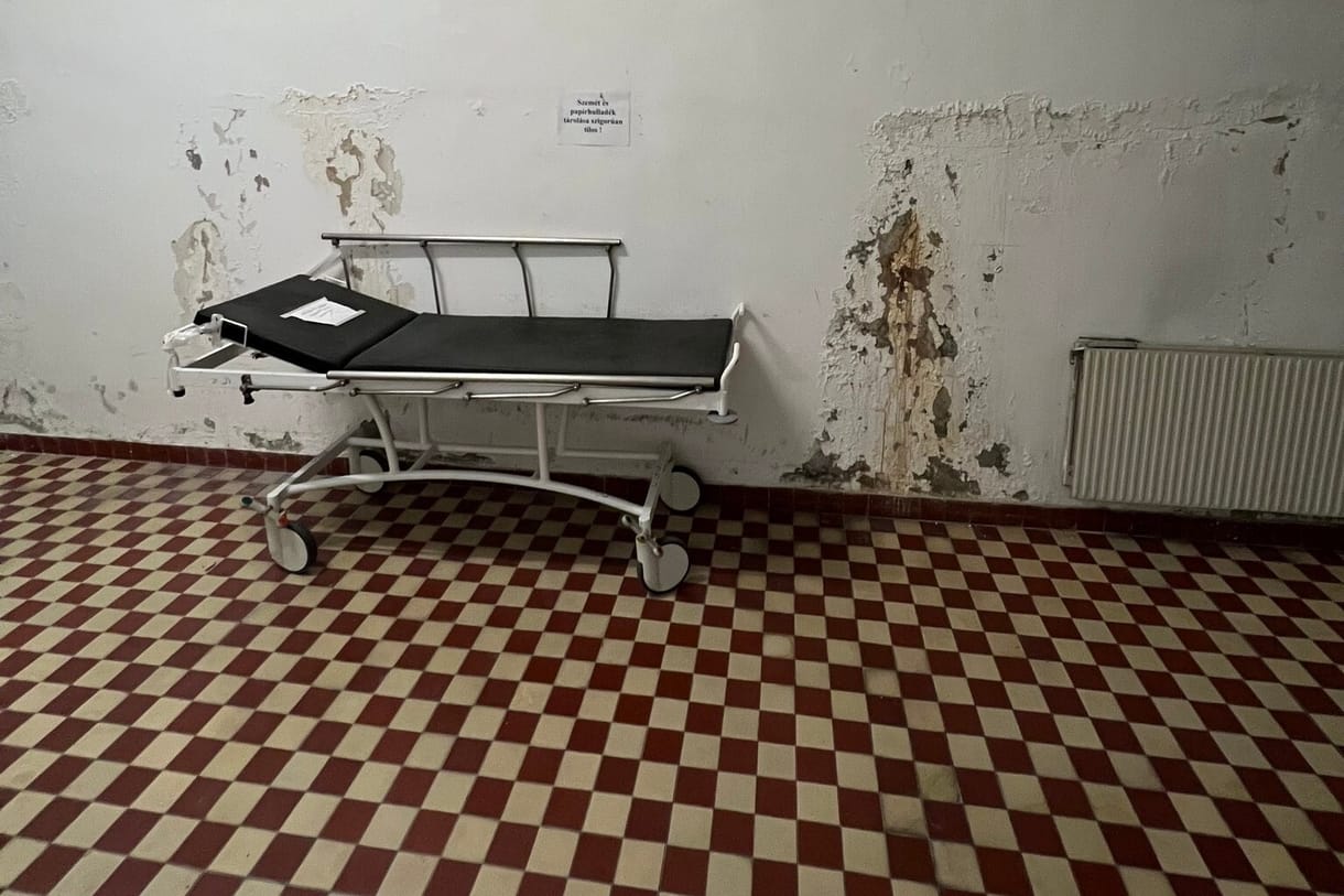 Takarékosságra hivatkozva milliárdokat vont el az egészségügytől a kormány