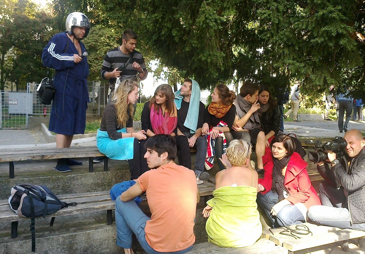 Fotó a papucsos demonstrációról