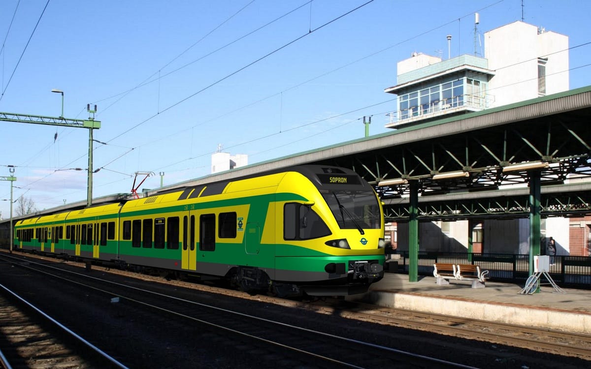Sínen van az új FLIRT motorvonat