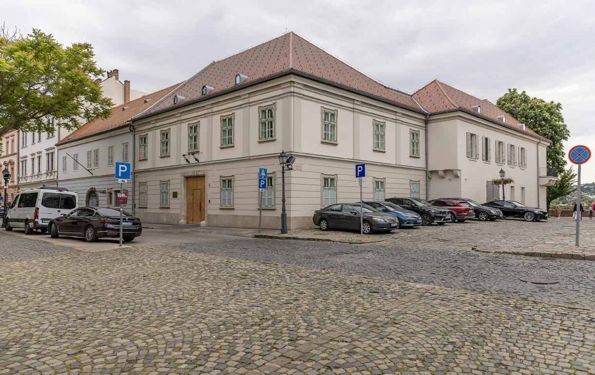 Még az MNB-alapítvány vezetőinek lecserélése után is meg tudott szerezni Matolcsy Ádám köre alapítványi vagyont