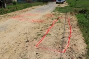 Kisgyermeket gázolt halálra egy teherautó Büssüben