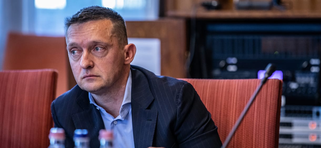 Már a Kormányzati Ellenőrzési Hivatalt is Rogán irányítja