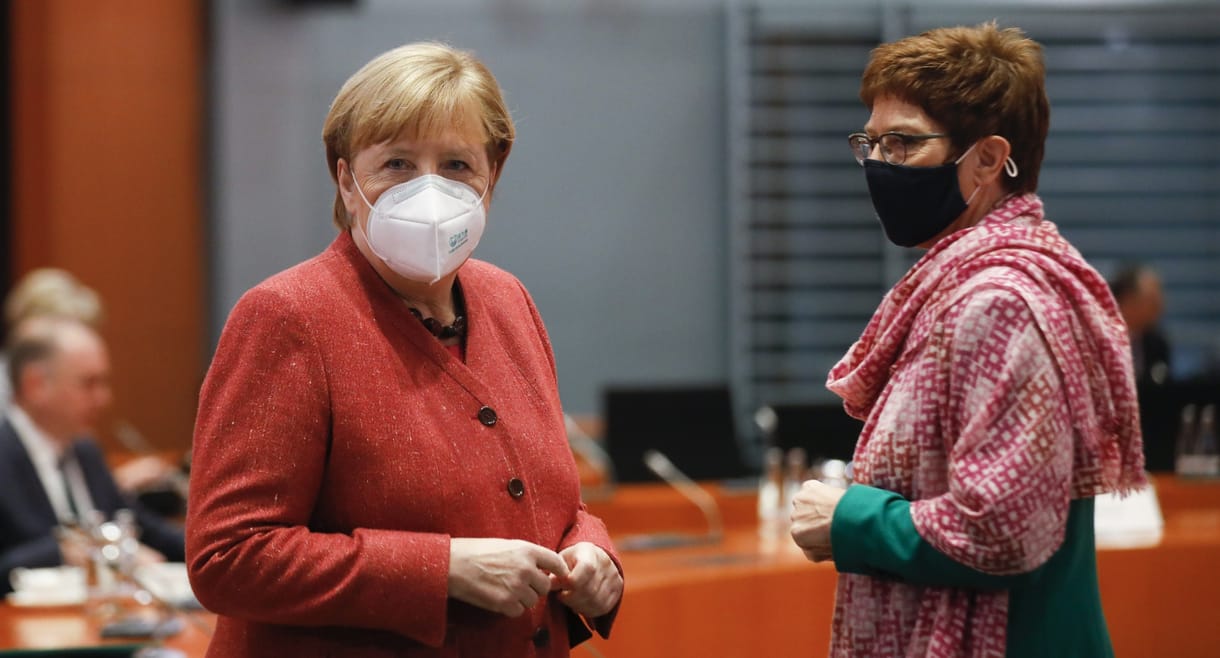 Merkel: A járvány második hulláma a tél végéig ki fog tartani