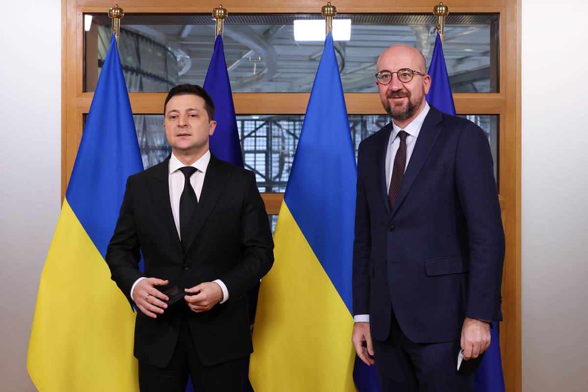 Az EU 1,2 milliárd euró hitelt ad Ukrajnának