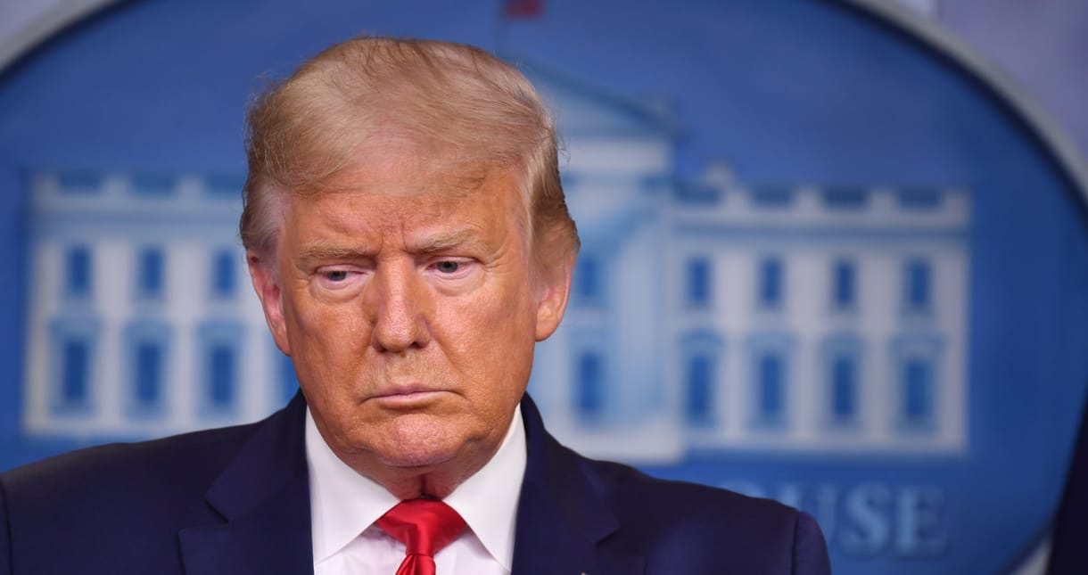 Trump aknamunkával vádolja a gyógyszerfelügyeletet