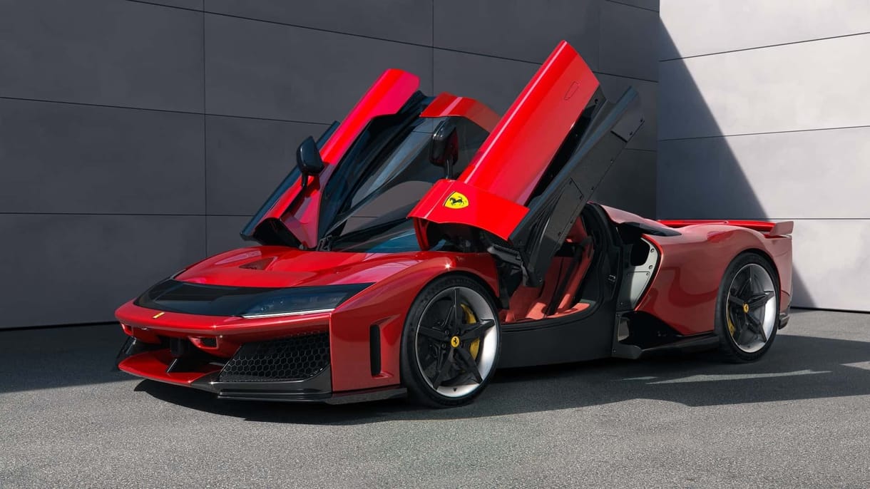 Már készül a legdurvább új Ferrari méregdrága pécsi kistestvére