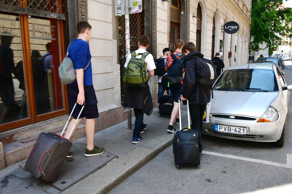Új Airbnb-regulák: a piszkos munkát bízták az önkormányzatokra