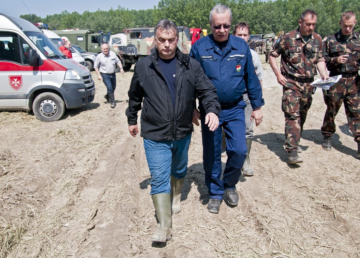 Soha nem adta meg e-mail-címét a Fidesznek, mégis megkapta Bakondi levelét