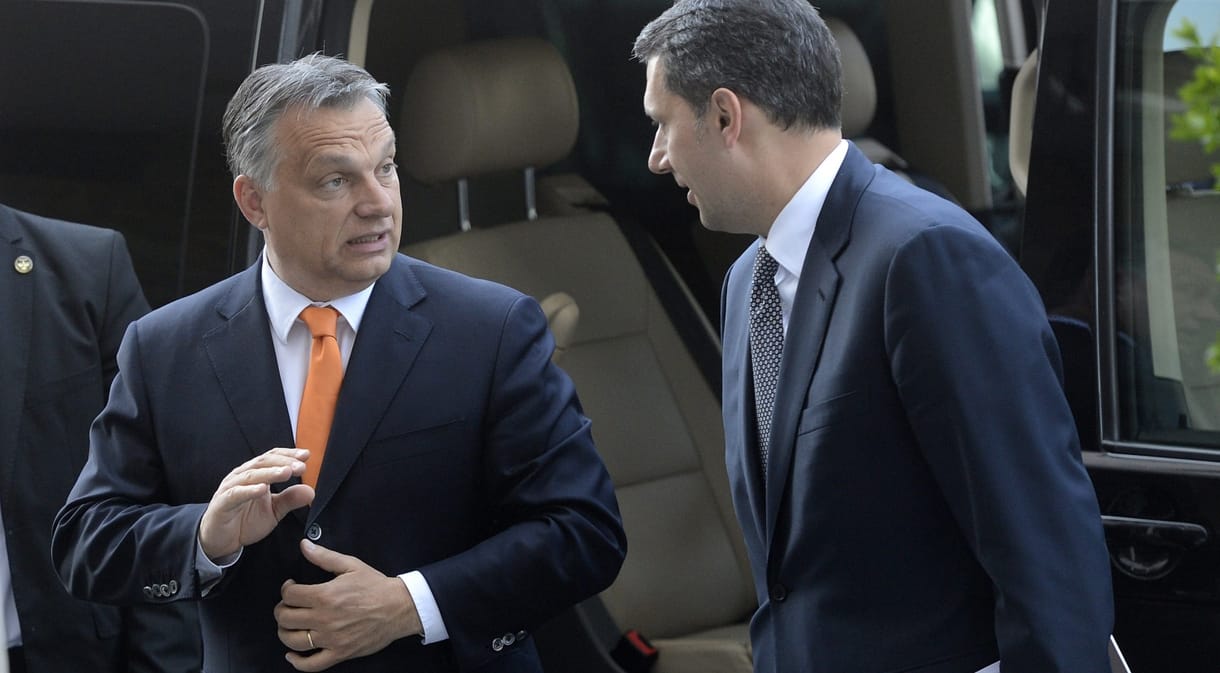 Lázár az arcát mentené, de Orbántól kíméletlen gyomrost kapott