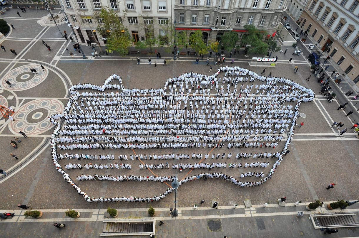 Orvoshiány van, mégis létszámstop akadályozza a rezidensek felvételét