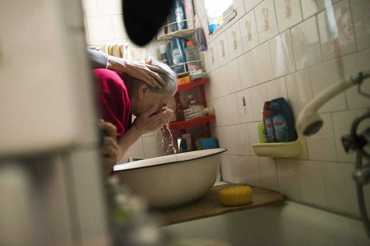 Eltérő segélyek Pesten és Budán: Nagy a szórás a bajban