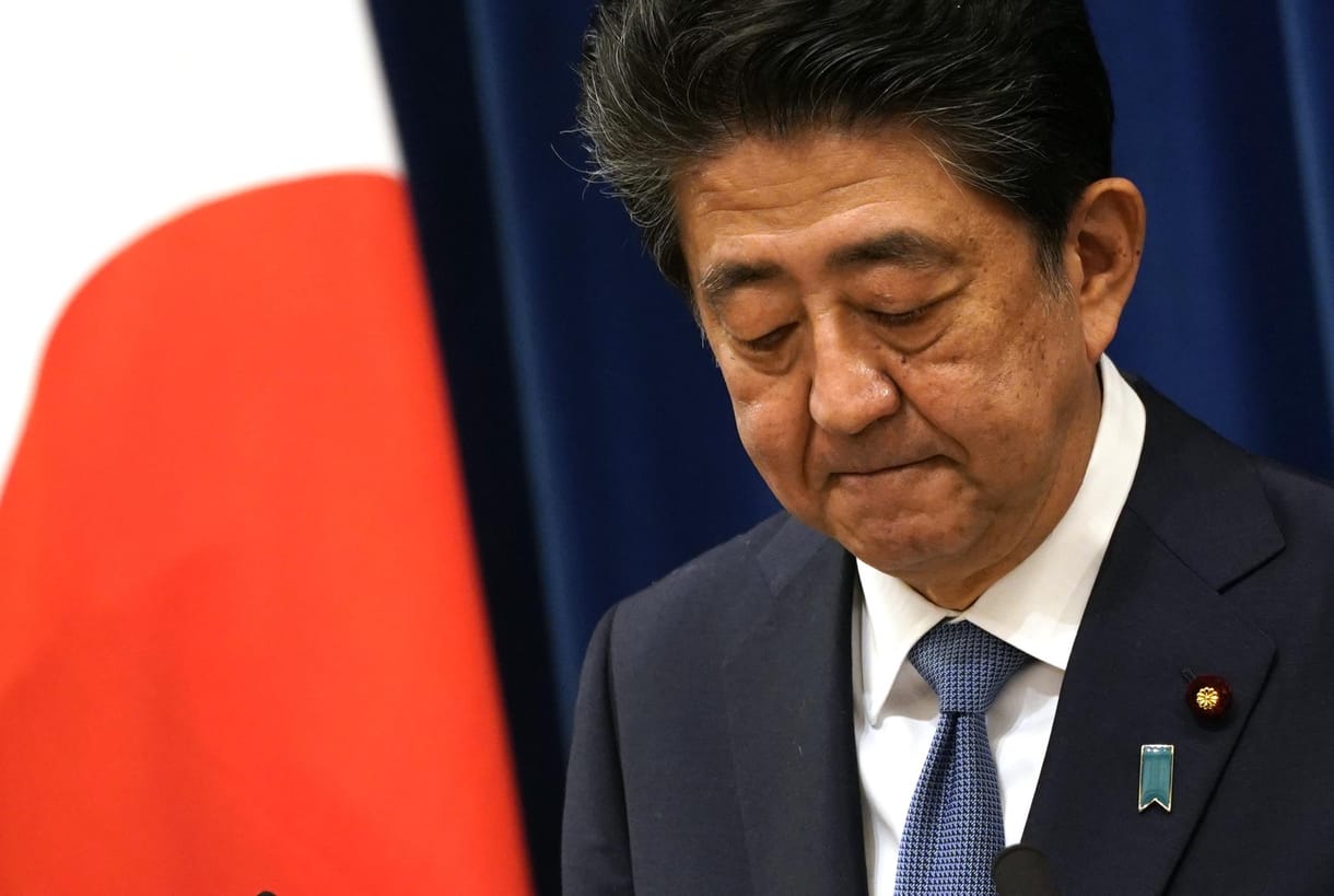 Lemondott a japán miniszterelnök