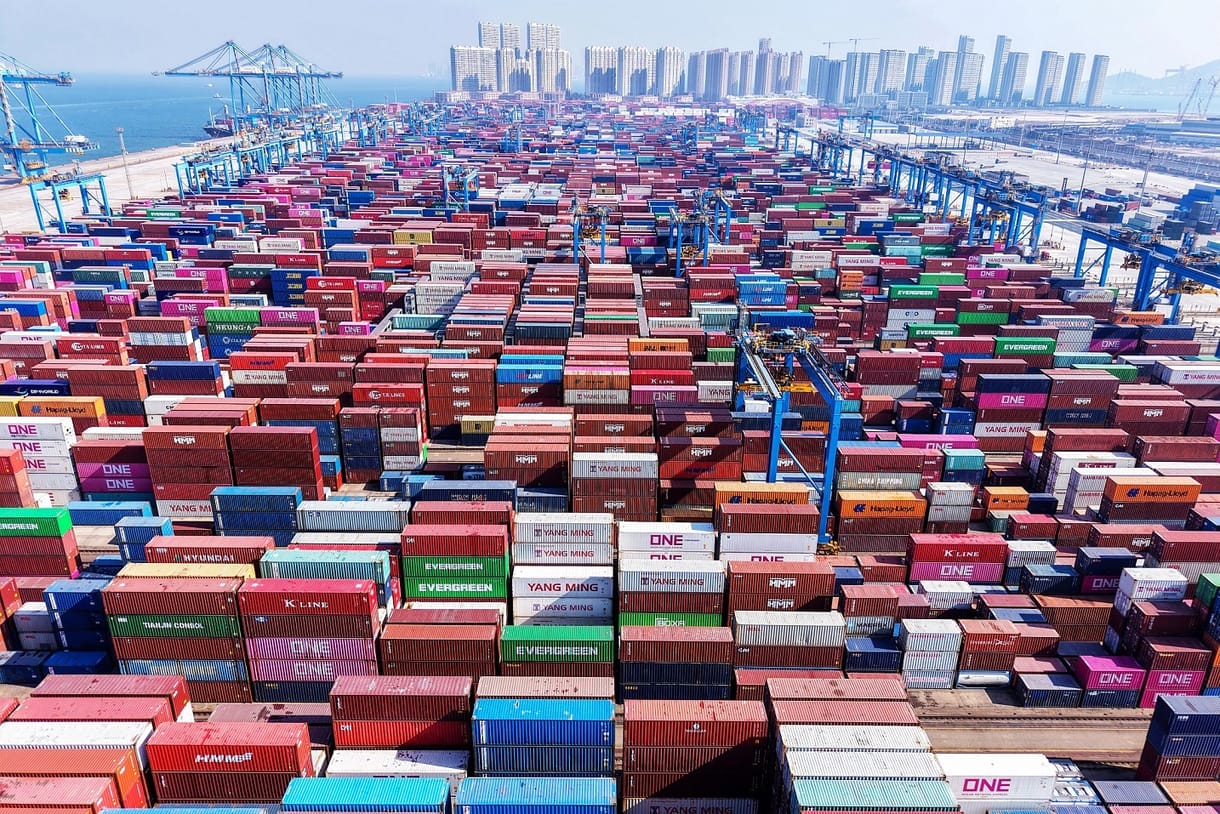 Tartja a tétet Peking a globális vámpókerben: 84 százalékos sarcot jelentett be