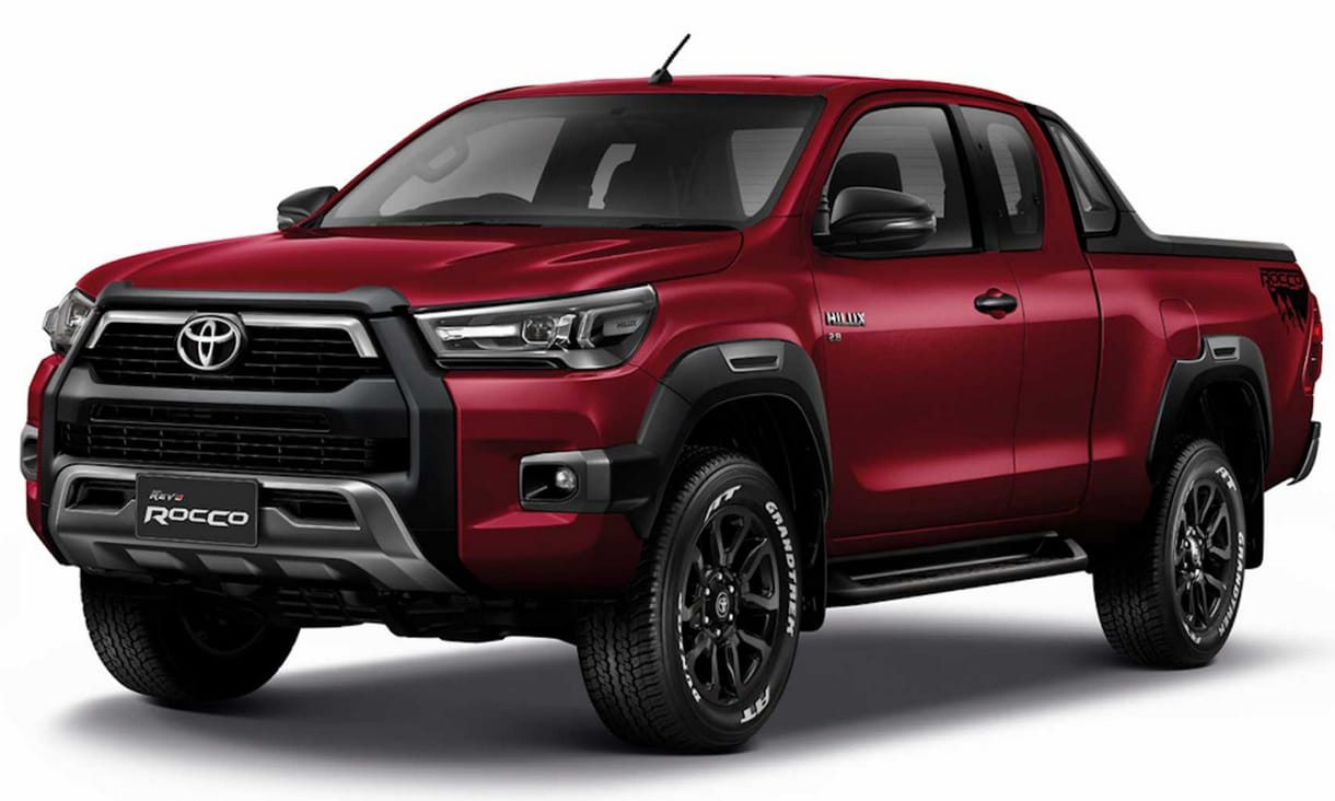 200 lóerős motort kapott a megújult Toyota Hilux