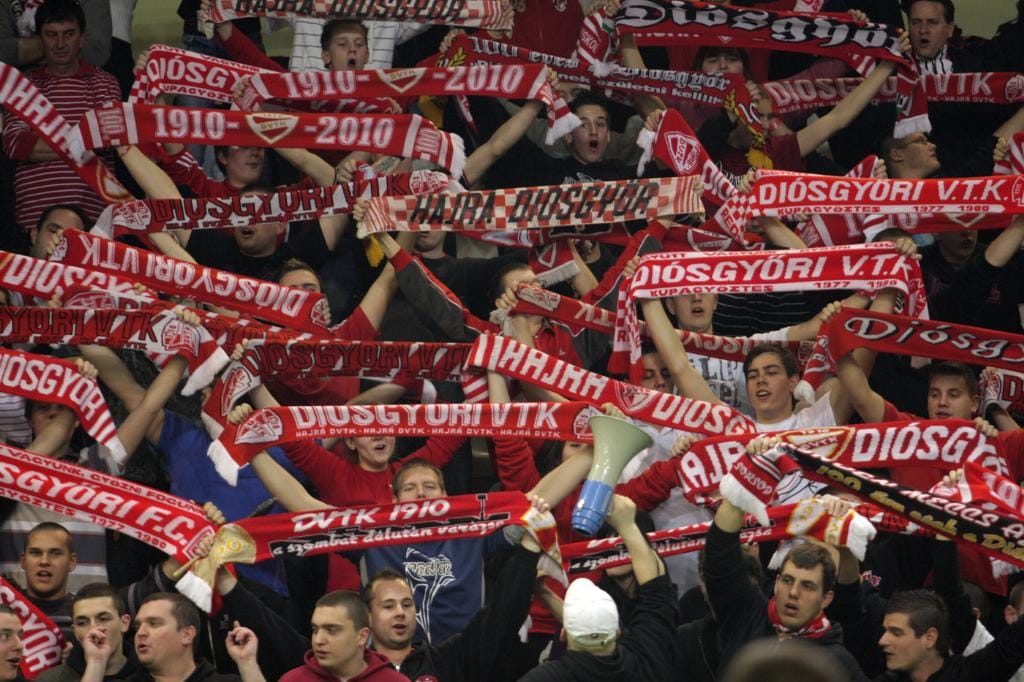 Rendőri razziák a Nyíregyháza-Diósgyőr meccs előtt