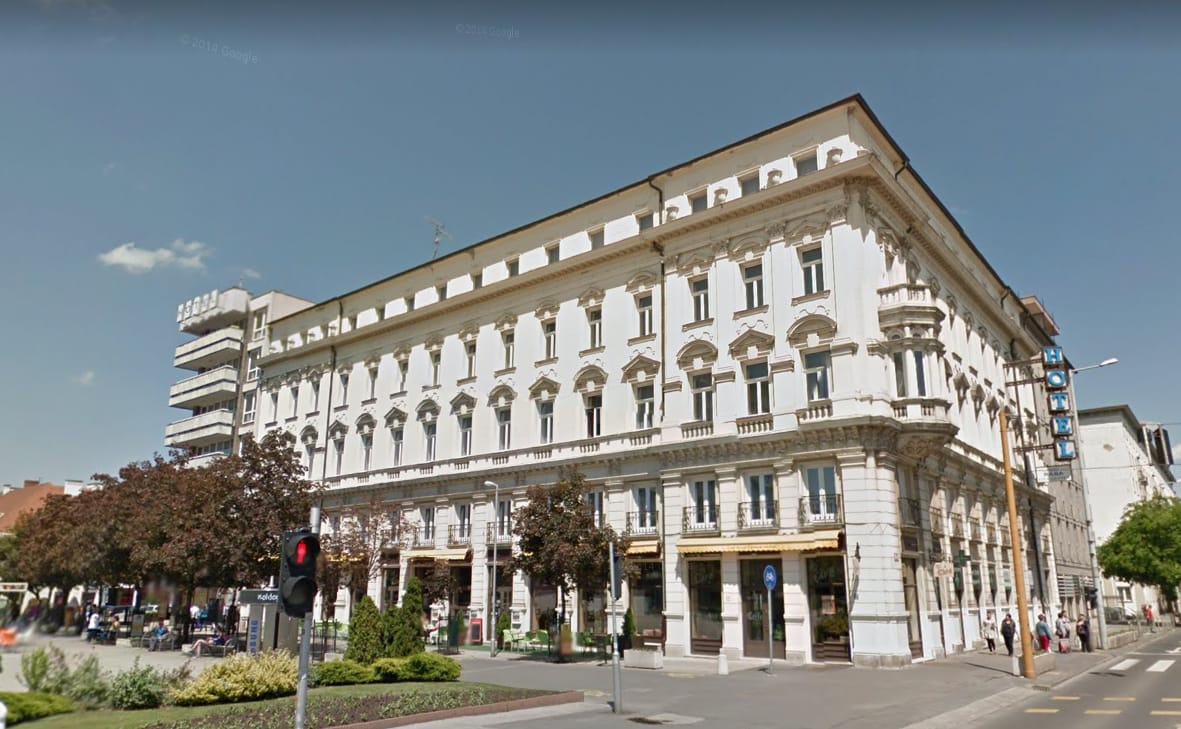 Az összes pincér felmondott a legnagyobb győri hotelben
