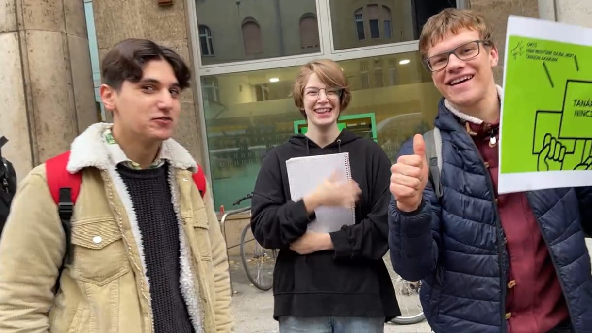 Élő videóban robogtunk végig a teljes budapesti élőláncon