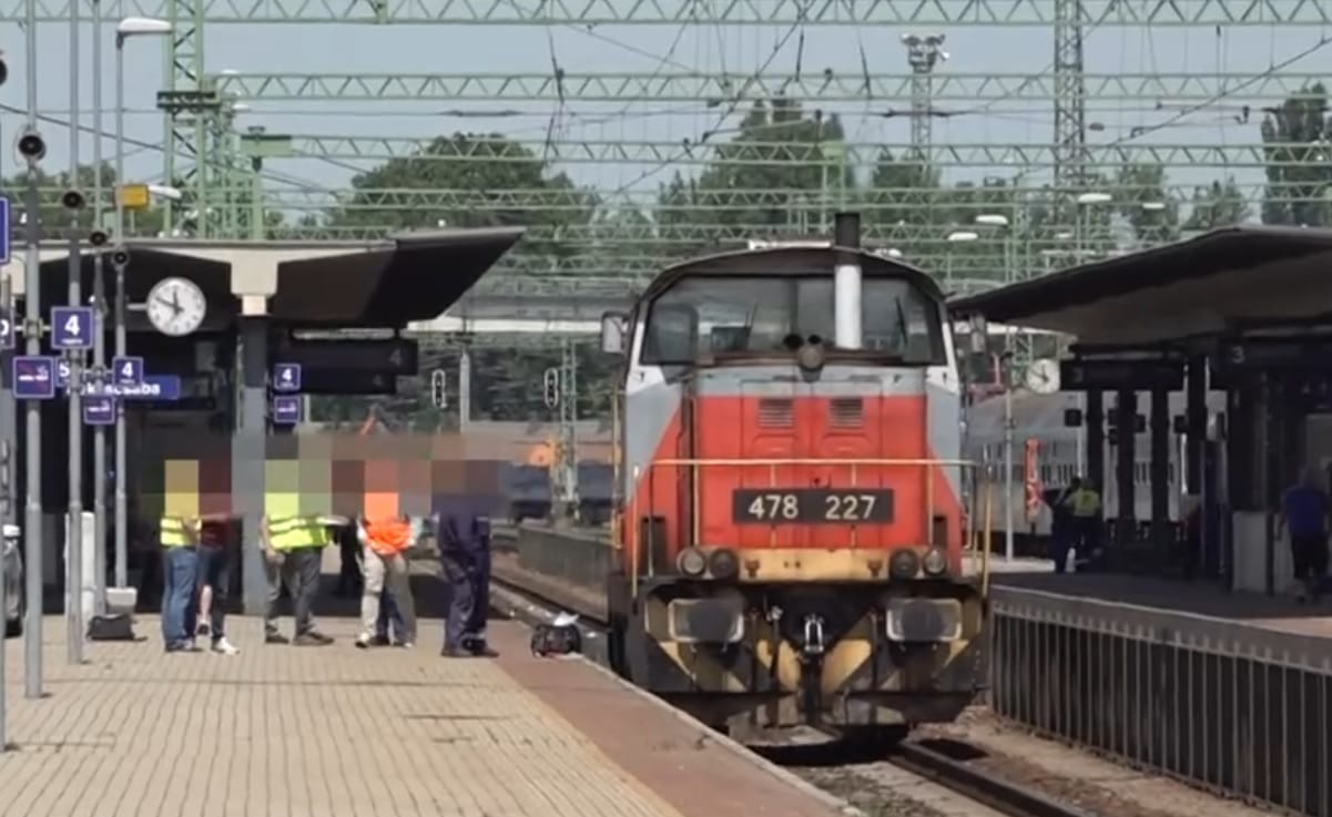 Mozdonyvezetőt gázolt el egy tolató vonat Békéscsabán