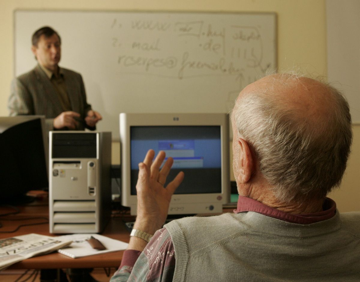 Adómentes jövedelmet kínálnak a dolgozó nyugdíjasoknak