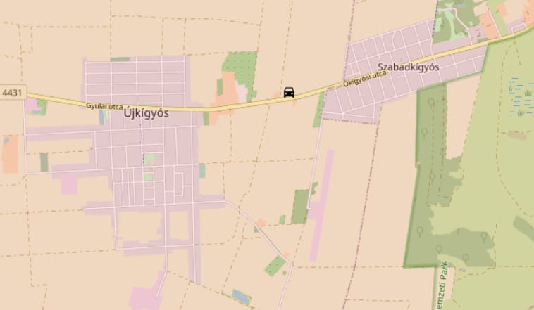 Diákokat szállító mikrobusszal ütközött egy autó, egy ember meghalt