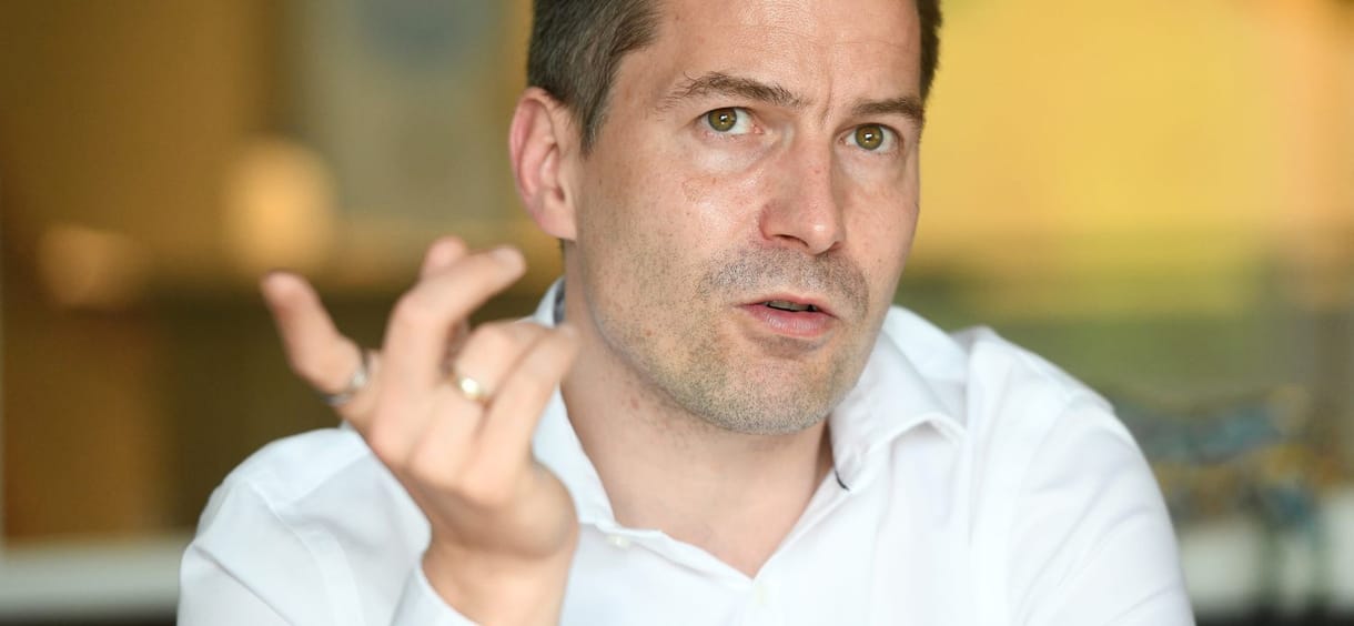 Krekó Péter: Európában példátlan, hogy a kormány legyen az álhírek fő forrása