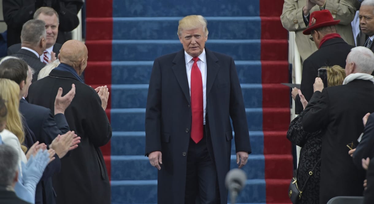 Trump sem hitte volna, ki áll be az őt dicsérők sorába