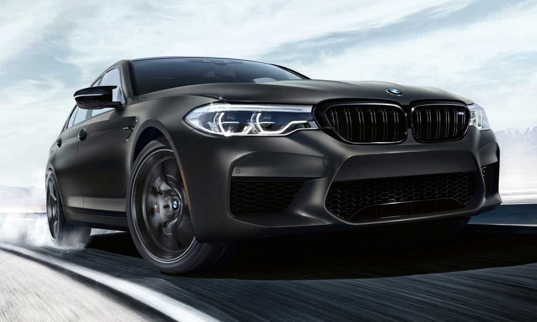 625 lóerős különlegességgel ünnepli a BMW az M5 születésnapját