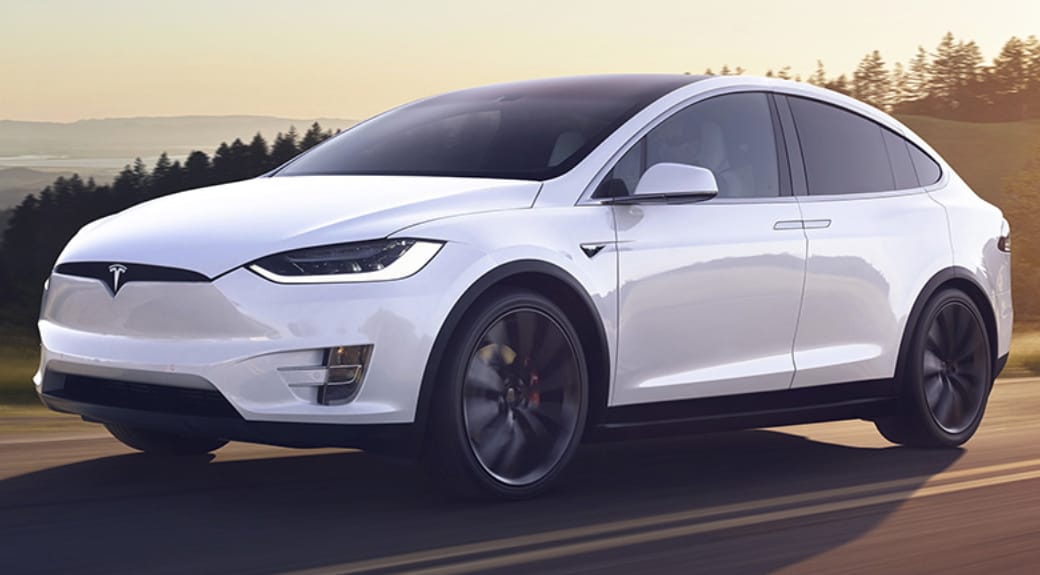 A Tesla dobja a legolcsóbb nagy villanyautóit