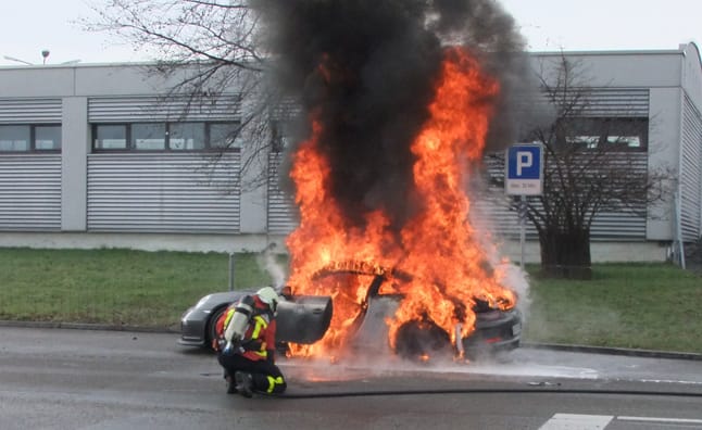 Arra kérte a Porsche a GT3-as tulajokat, inkább ne használják autóikat