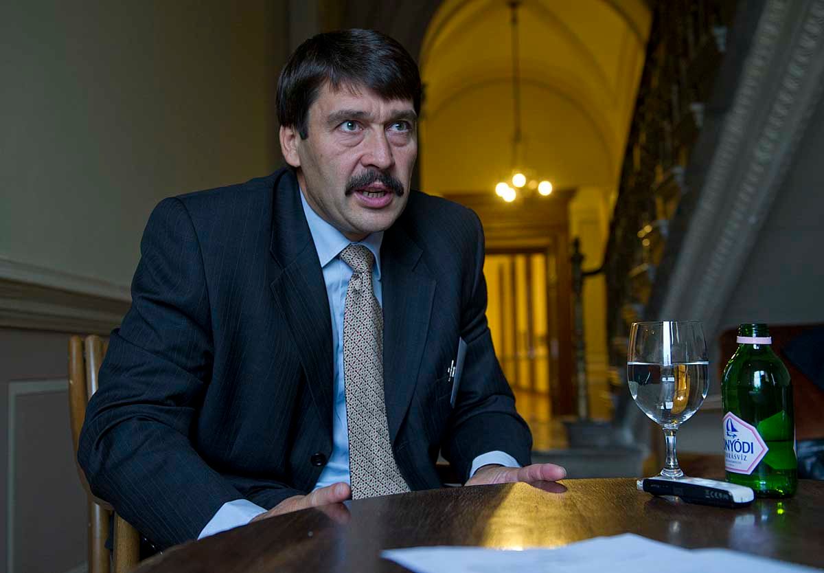 Áder ritkán látott politikai egyetértésre bukkant